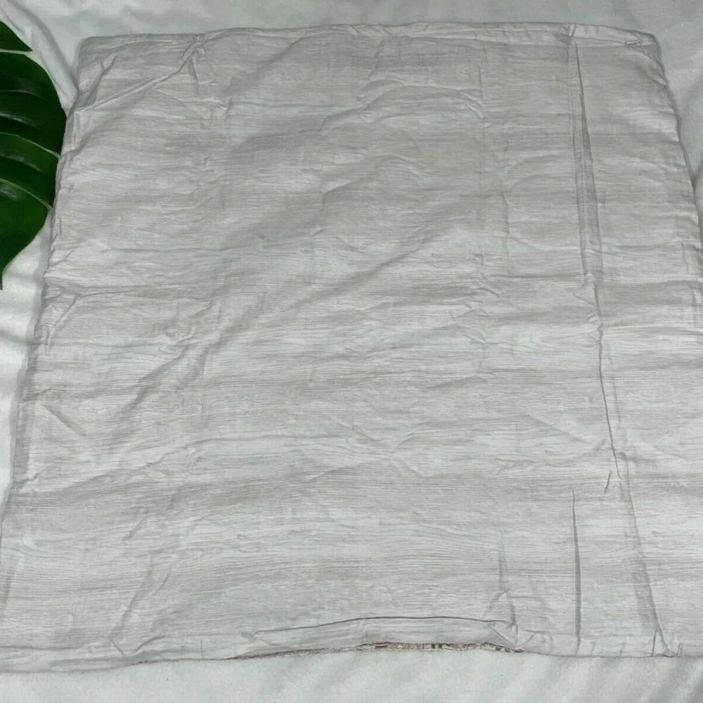 NIB $185 Hotel Collection Woodrose (2) Euro‎ Sham